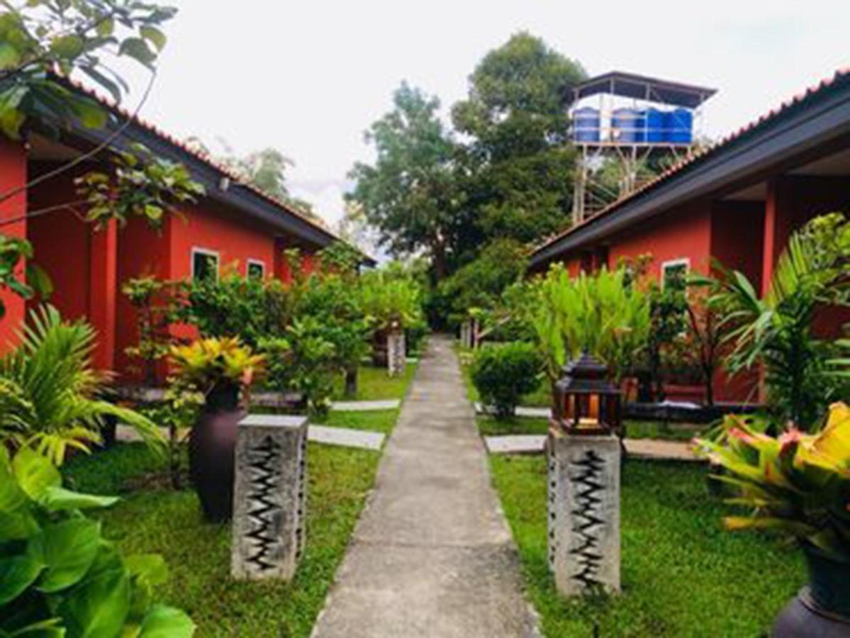 Mai Morn Resort Sha Plus Phuket Luaran gambar