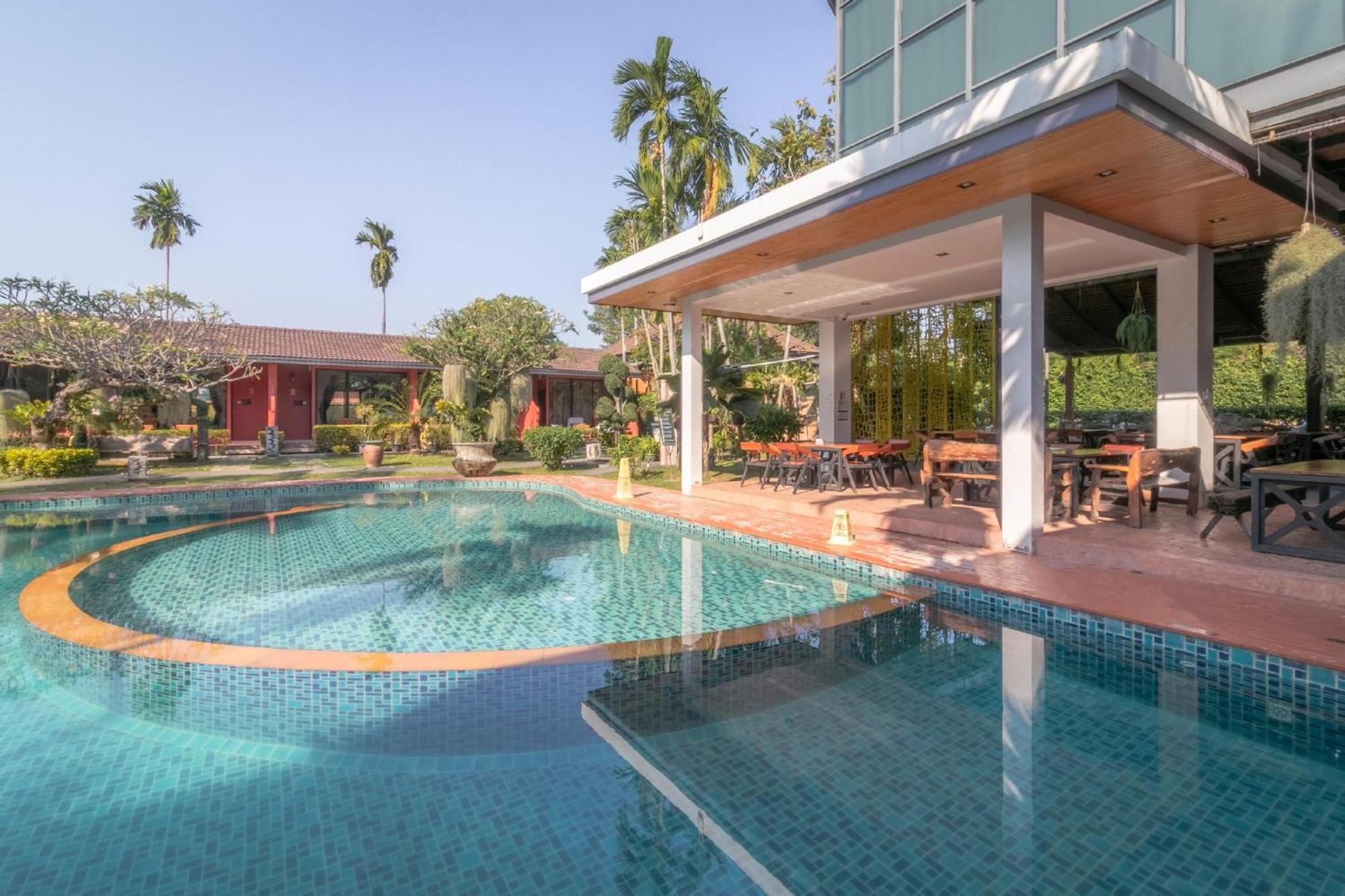Mai Morn Resort Sha Plus Phuket Luaran gambar