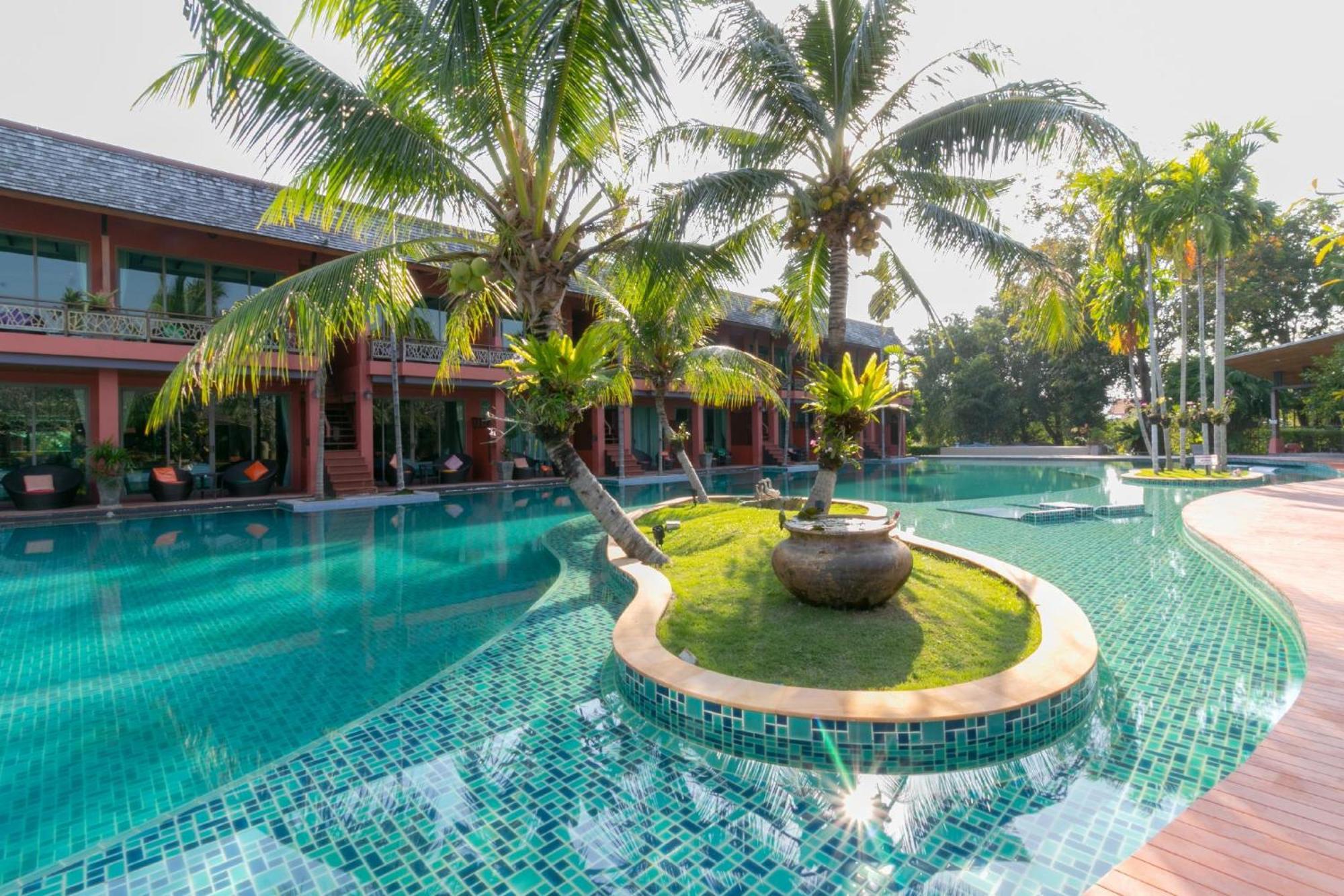 Mai Morn Resort Sha Plus Phuket Luaran gambar